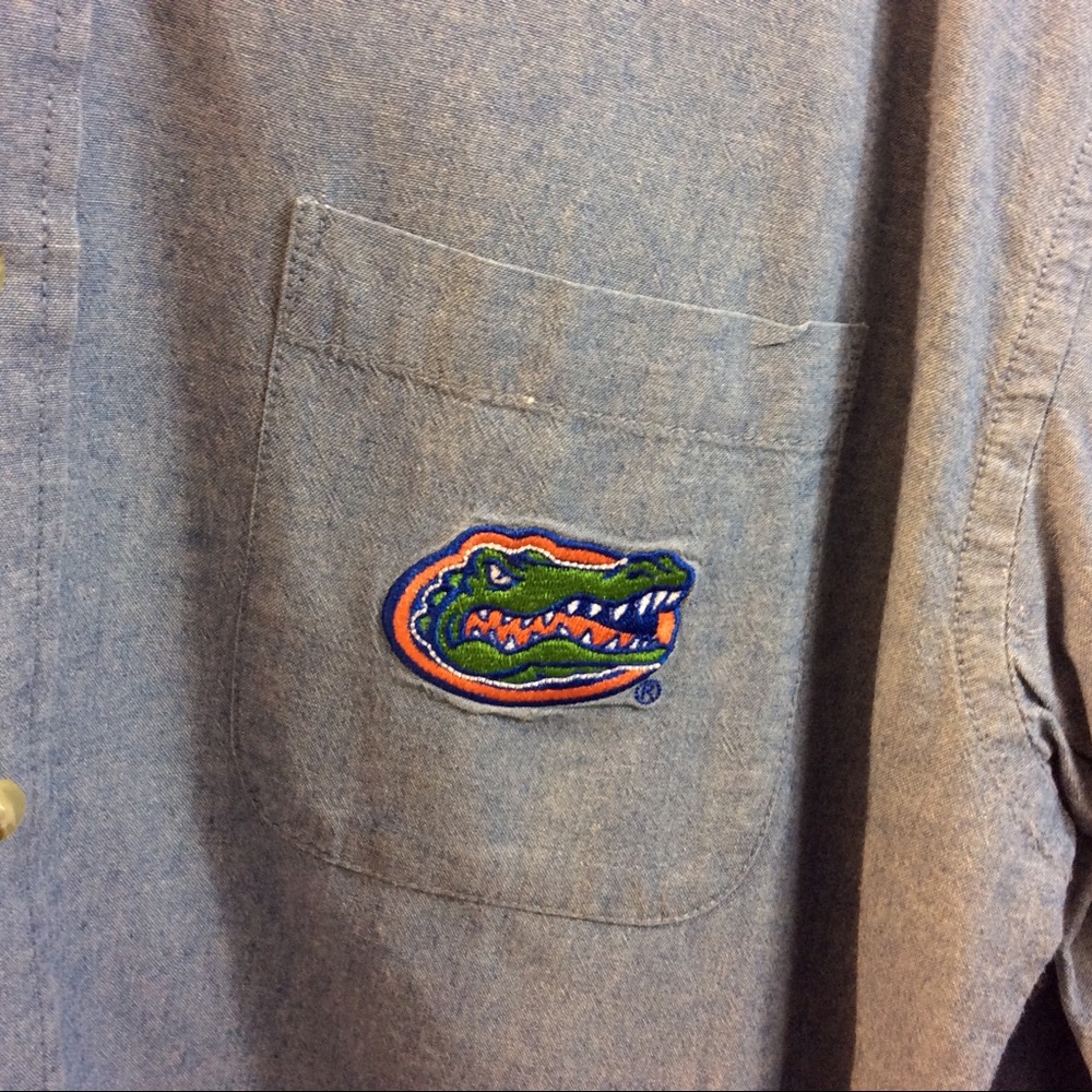 Gators men’s embroidered chambray shirt